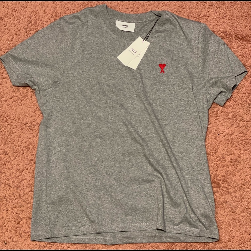 AMI Small logo tee